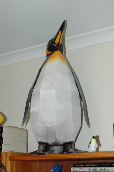 http://www.exasperatedcalculator.com/wp-content/uploads/2007/01/paper_penguin_1.jpg